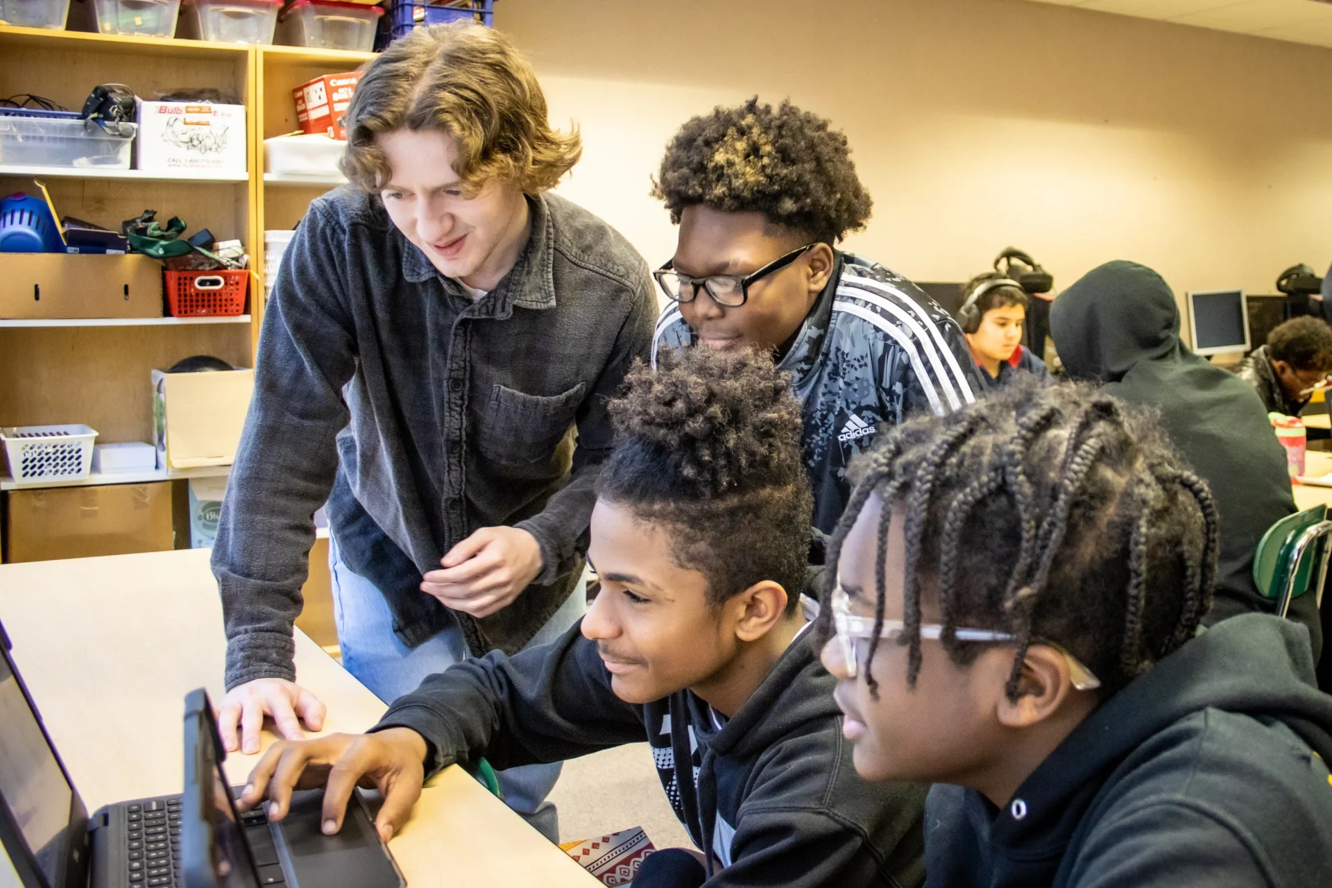 Wims Arts Classes 6.webp