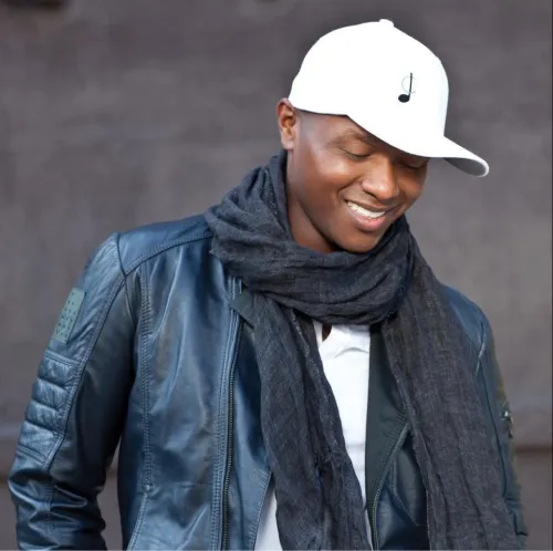 ACES Educational Center for the Arts to Host Connecticut Native and First-Ever &ldquo;The Voice&rdquo; Winner Javier Col&oacute;n for Student Performance and Q&A