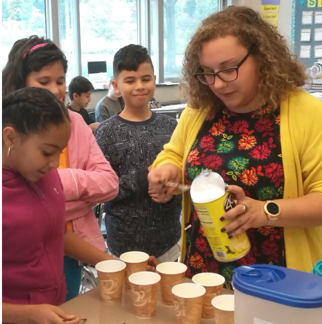 Math class measuring activity